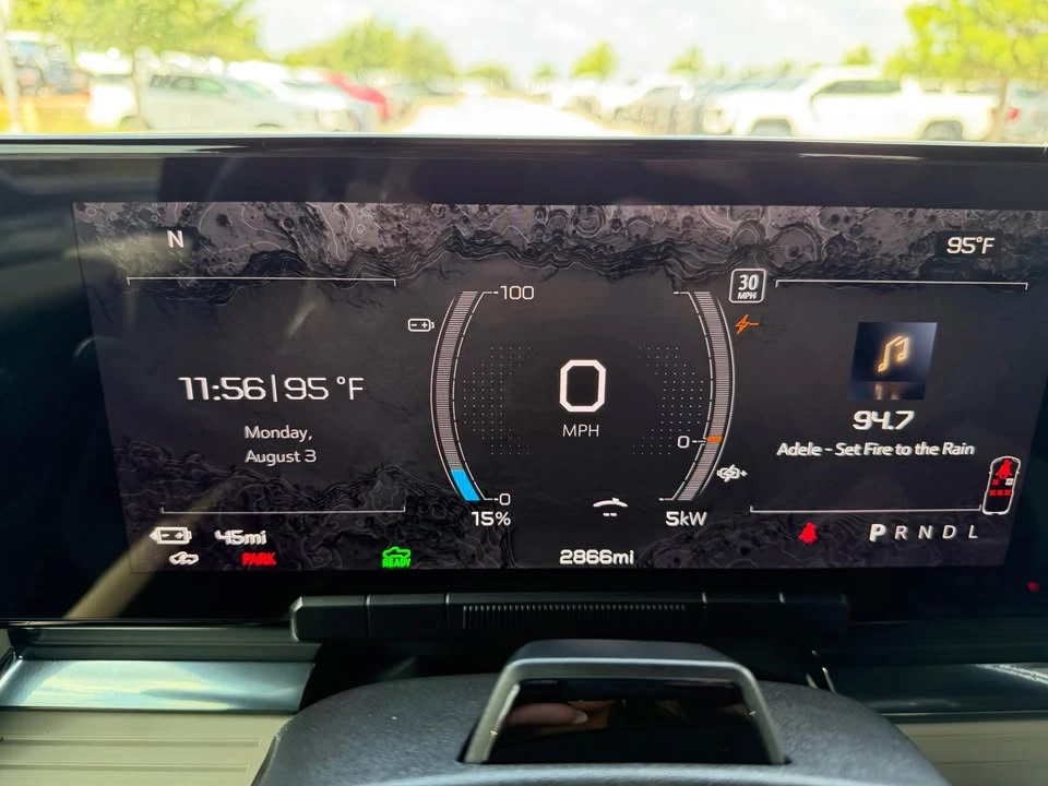 2026 GMC Hummer EV - Image 12 of 12