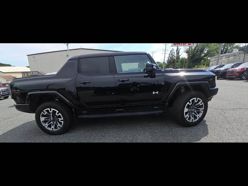 2026 GMC Hummer EV - Image 6 of 16
