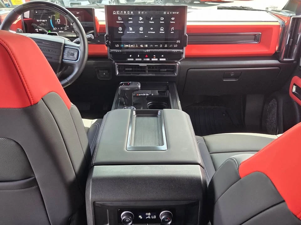 2026 GMC Hummer EV - Image 12 of 20