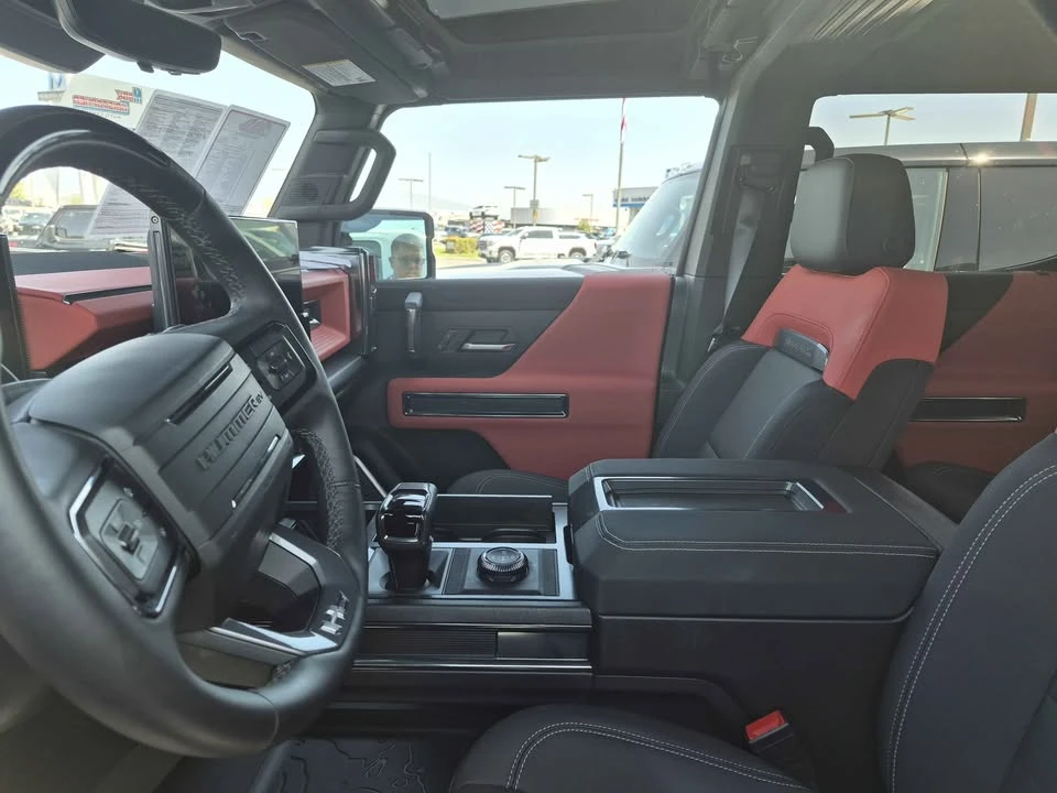 2026 GMC Hummer EV - Image 6 of 6