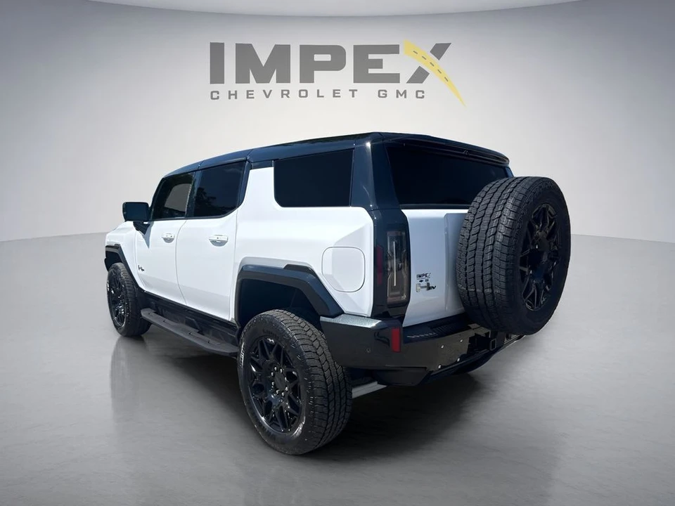 2026 GMC Hummer EV - Image 3 of 31