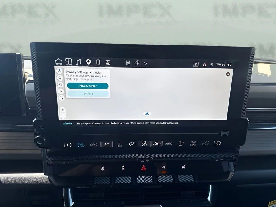 2026 GMC Hummer EV - Image 22 of 31