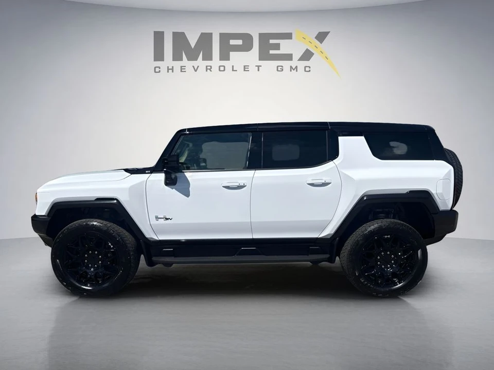 2026 GMC Hummer EV - Image 2 of 31