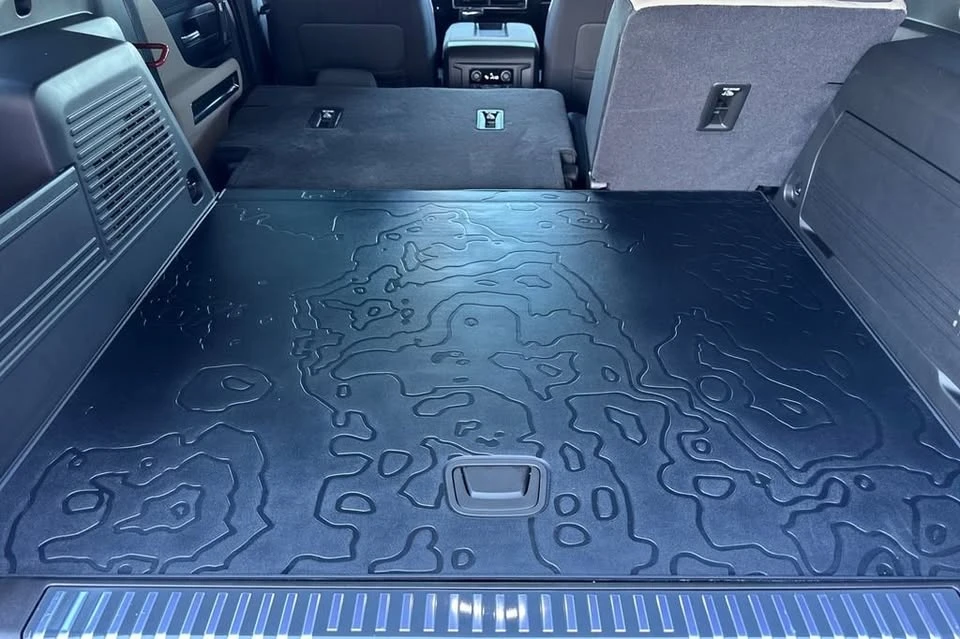 2026 GMC Hummer EV - Image 12 of 20