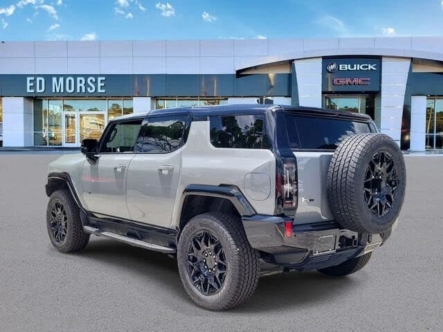 2026 GMC Hummer EV - Image 4 of 12