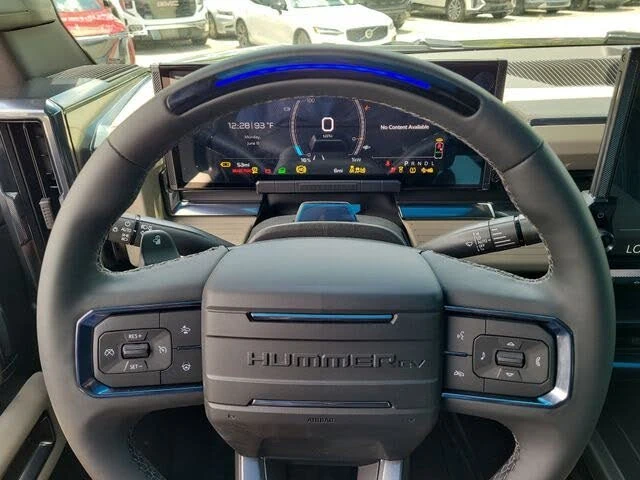 2026 GMC Hummer EV - Image 10 of 12