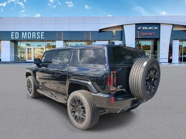 2026 GMC Hummer EV - Image 2 of 12