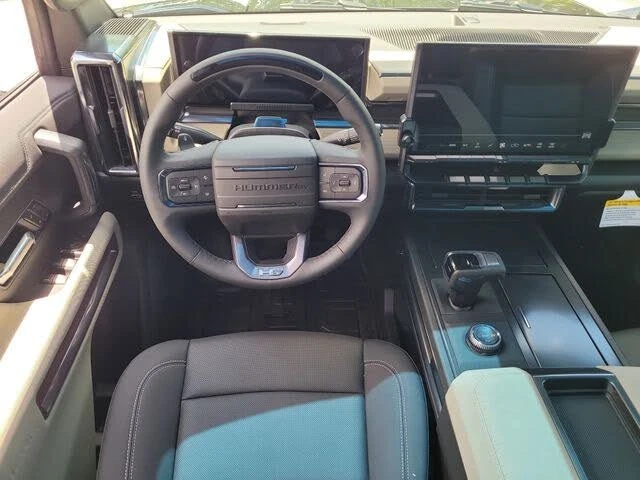 2026 GMC Hummer EV - Image 7 of 12