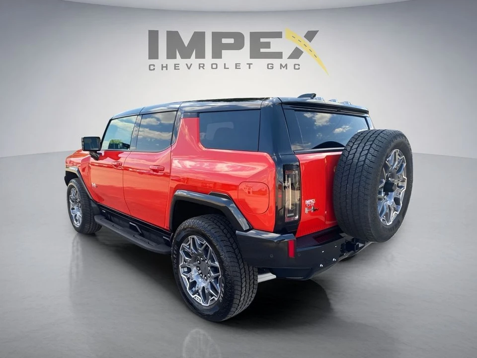 2026 GMC Hummer EV - Image 4 of 31