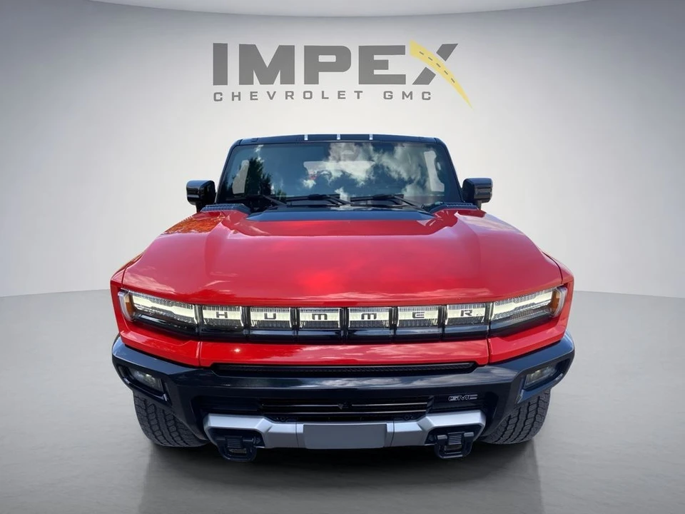 2026 GMC Hummer EV - Image 9 of 31