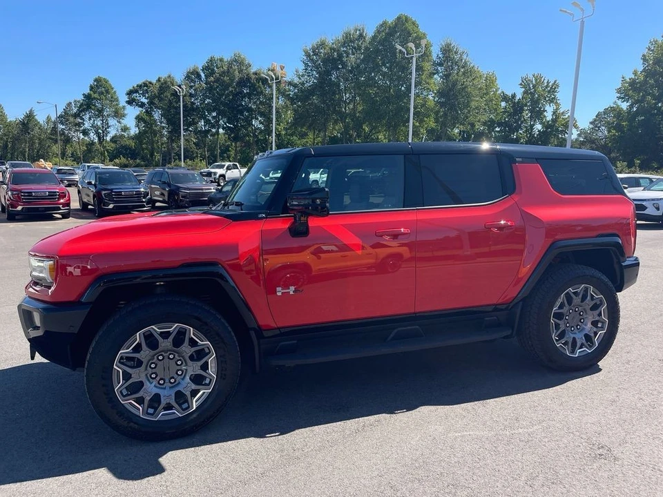 2026 GMC Hummer EV - Image 2 of 12
