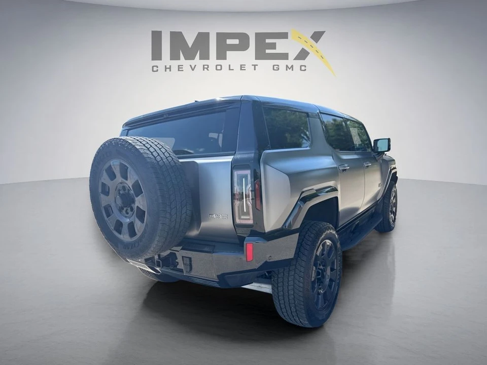 2026 GMC Hummer EV - Image 5 of 31