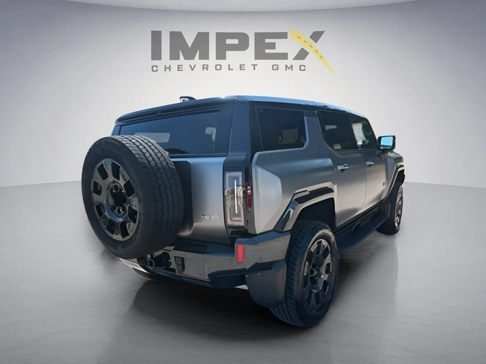 2026 GMC Hummer EV - Image 5 of 31