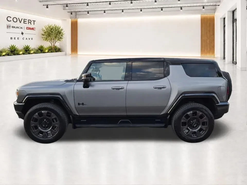 2026 GMC Hummer EV - Image 7 of 19