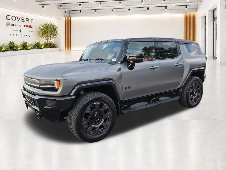 2026 GMC Hummer EV - Image 4 of 19