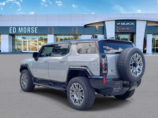 2026 GMC Hummer EV - Image 4 of 13