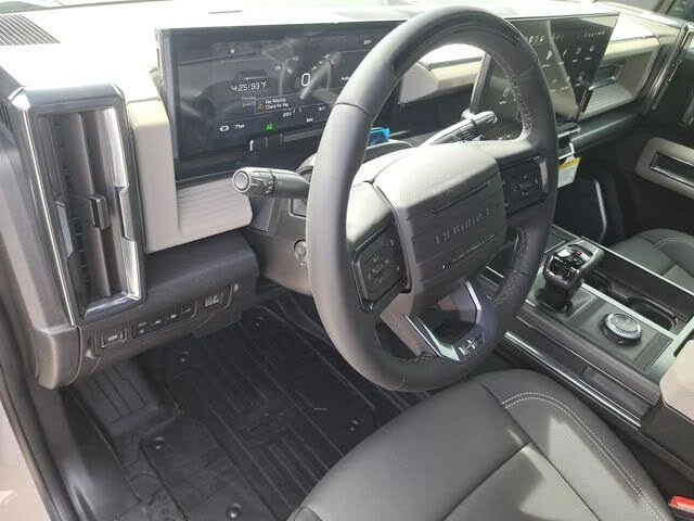 2026 GMC Hummer EV - Image 8 of 12