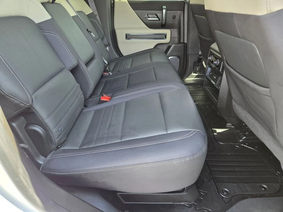 2026 GMC Hummer EV - Image 12 of 20