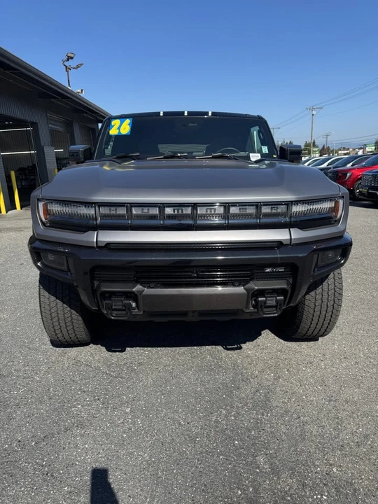 2026 GMC Hummer EV - Image 8 of 16