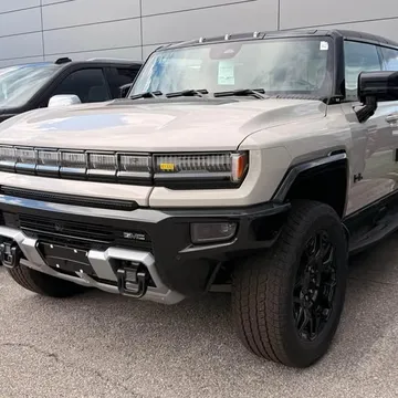 2026 GMC Hummer EV Pickup 2x