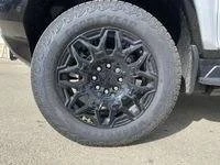 2026 GMC Hummer EV - Image 5 of 12