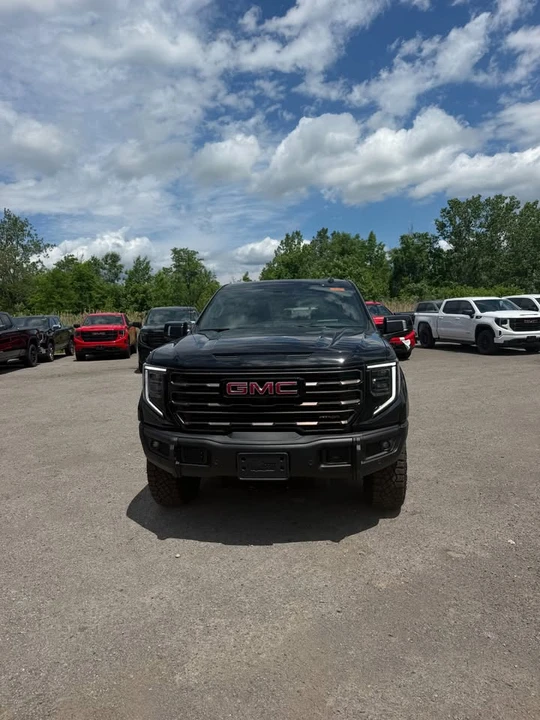 2026 GMC Sierra 5th Gen - Image 2 of 9