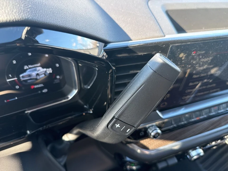 2026 GMC Sierra 5th Gen - Image 18 of 21