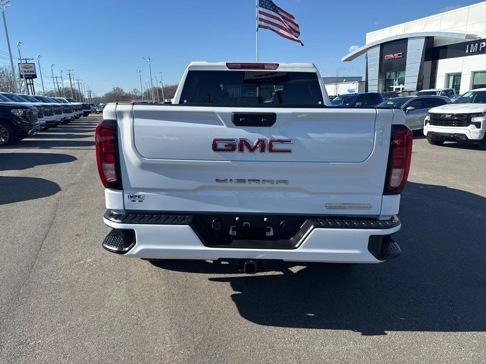 2026 GMC Sierra 5th Gen - Image 4 of 21
