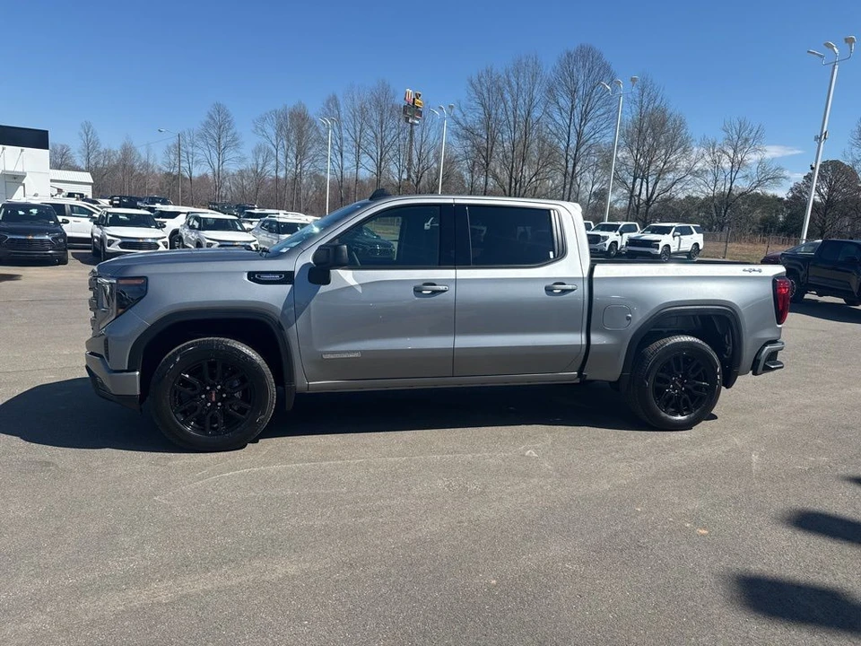 2026 GMC Sierra 5th Gen - Image 2 of 21