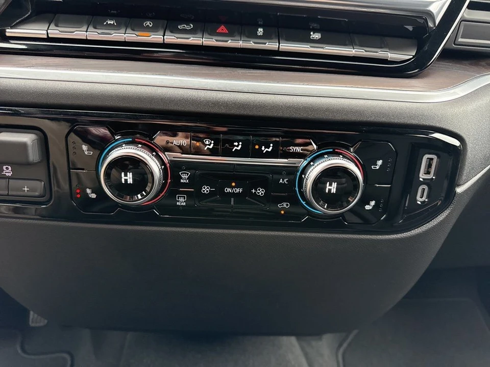2026 GMC Sierra 5th Gen - Image 20 of 21