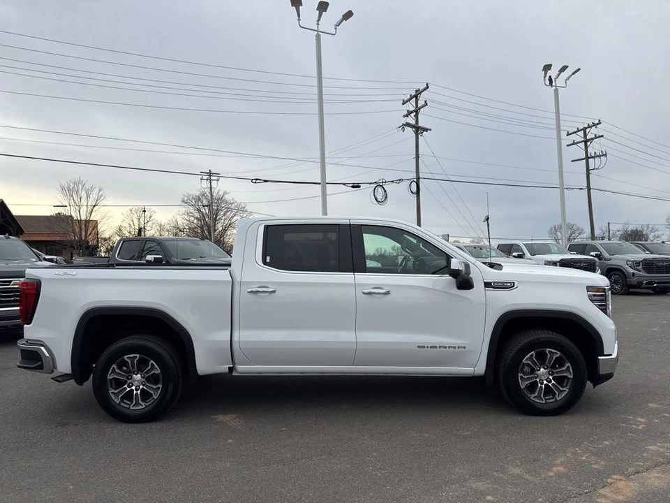 2026 GMC Sierra 5th Gen - Image 6 of 21