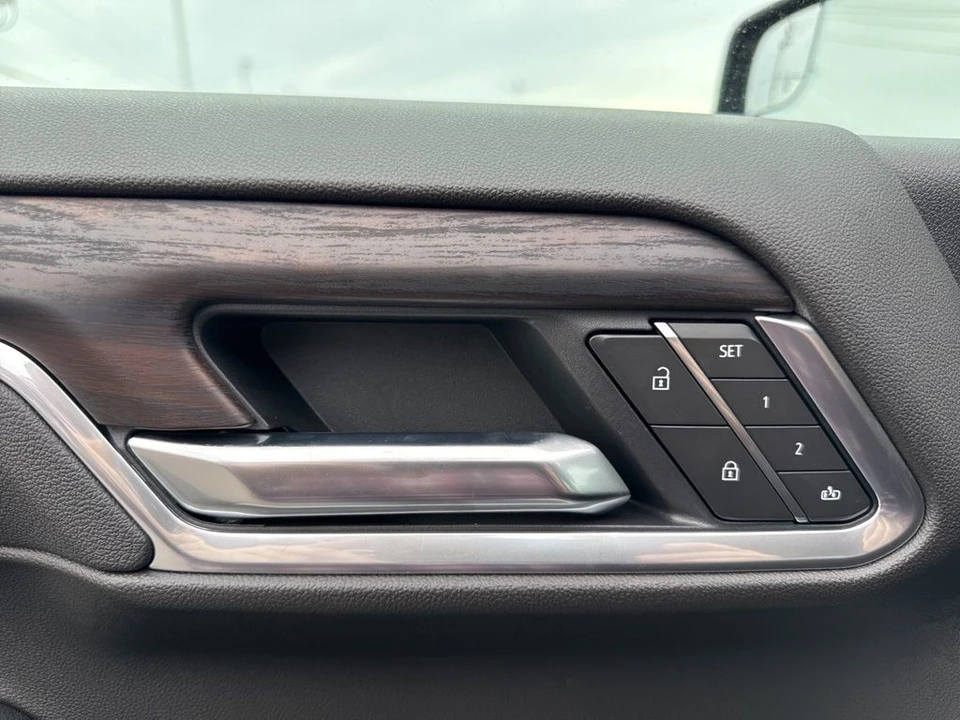2026 GMC Sierra 5th Gen - Image 11 of 21