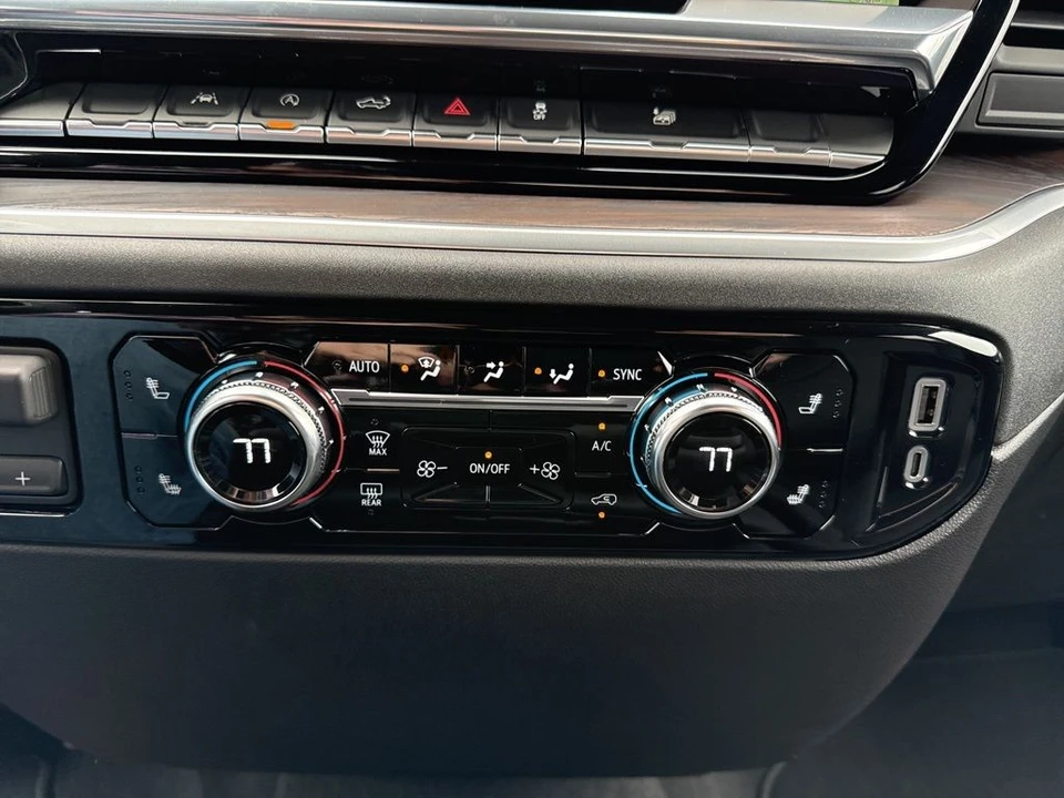 2026 GMC Sierra 5th Gen - Image 20 of 21