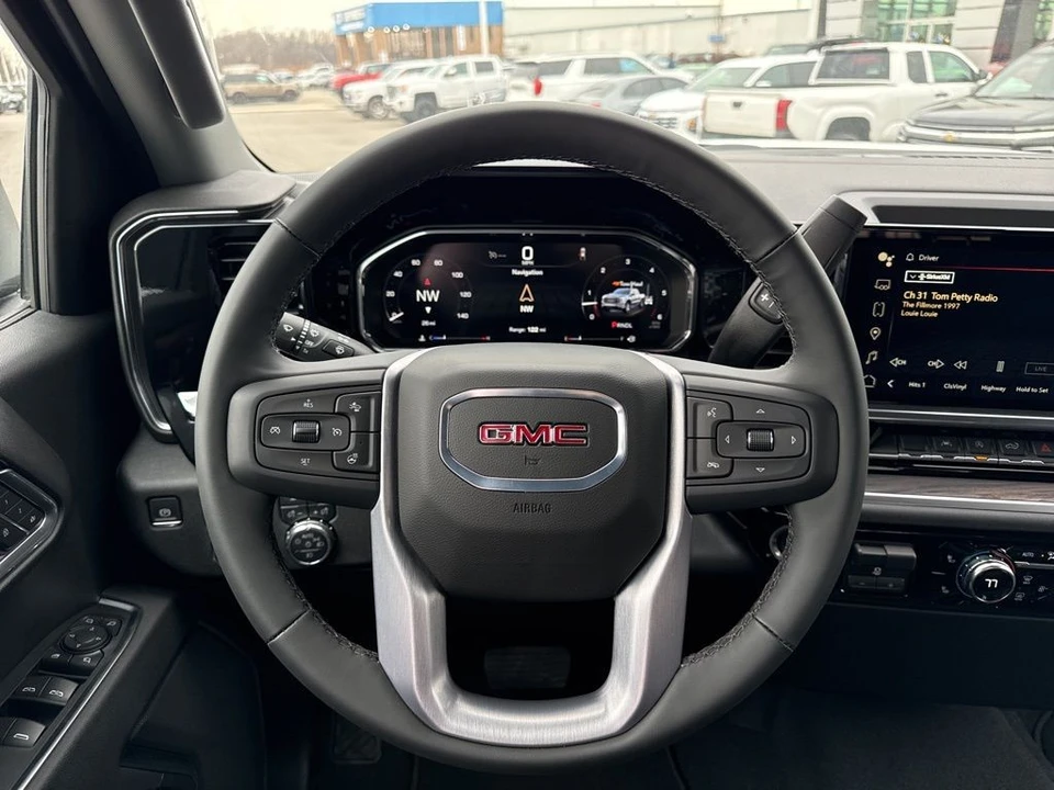 2026 GMC Sierra 5th Gen - Image 15 of 21
