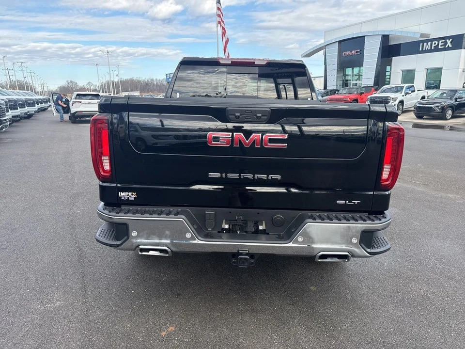 2026 GMC Sierra 5th Gen - Image 4 of 21