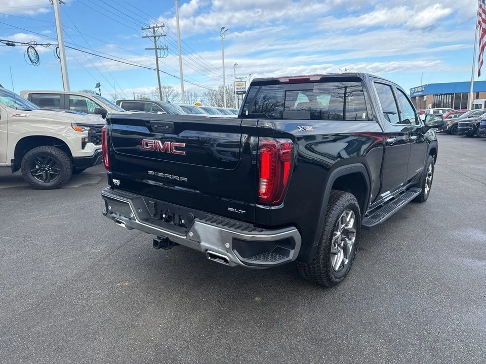 2026 GMC Sierra 5th Gen - Image 5 of 21
