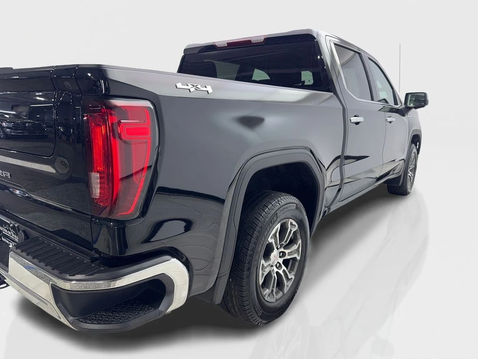 2026 GMC Sierra 5th Gen - Image 13 of 21