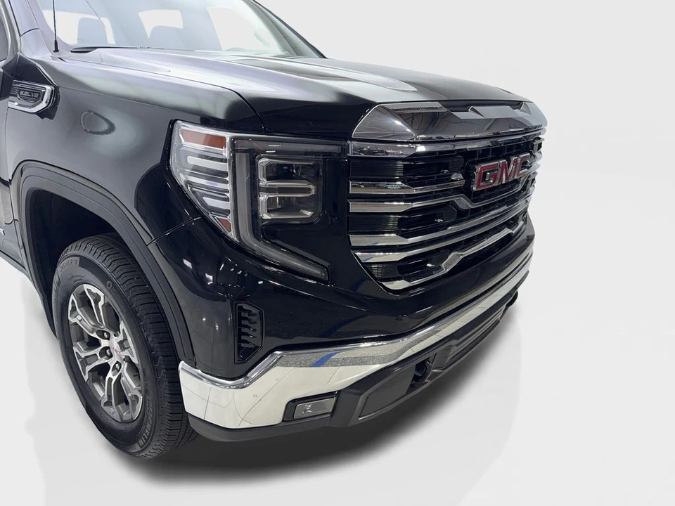 2026 GMC Sierra 5th Gen - Image 17 of 21