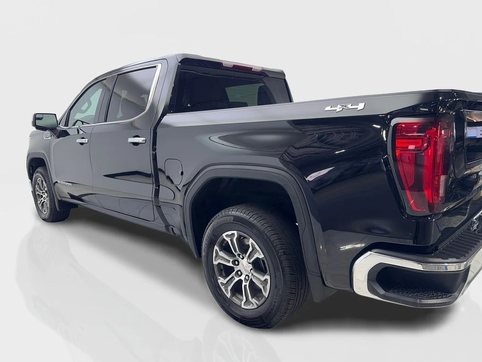 2026 GMC Sierra 5th Gen - Image 14 of 21