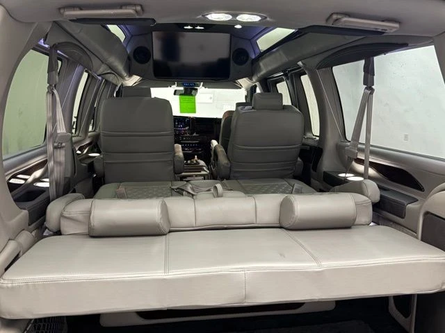 2026 GMC Savana - Image 10 of 21