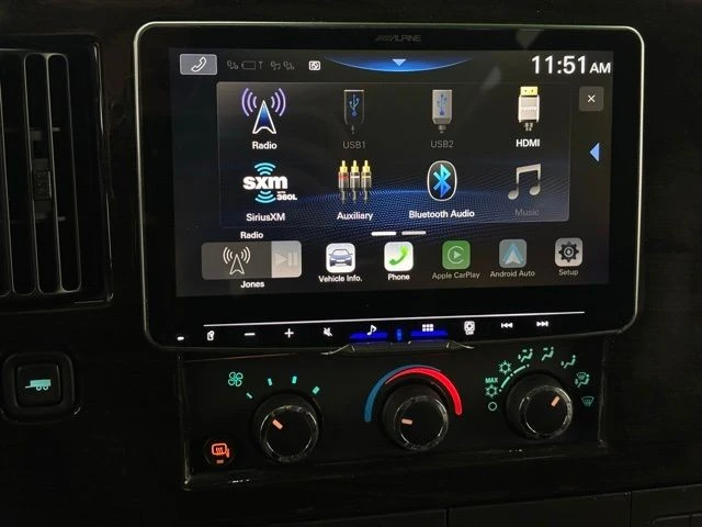 2026 GMC Savana - Image 28 of 31