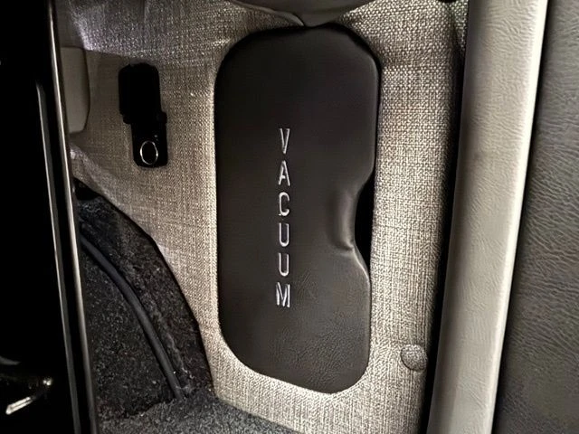 2026 GMC Savana - Image 13 of 31