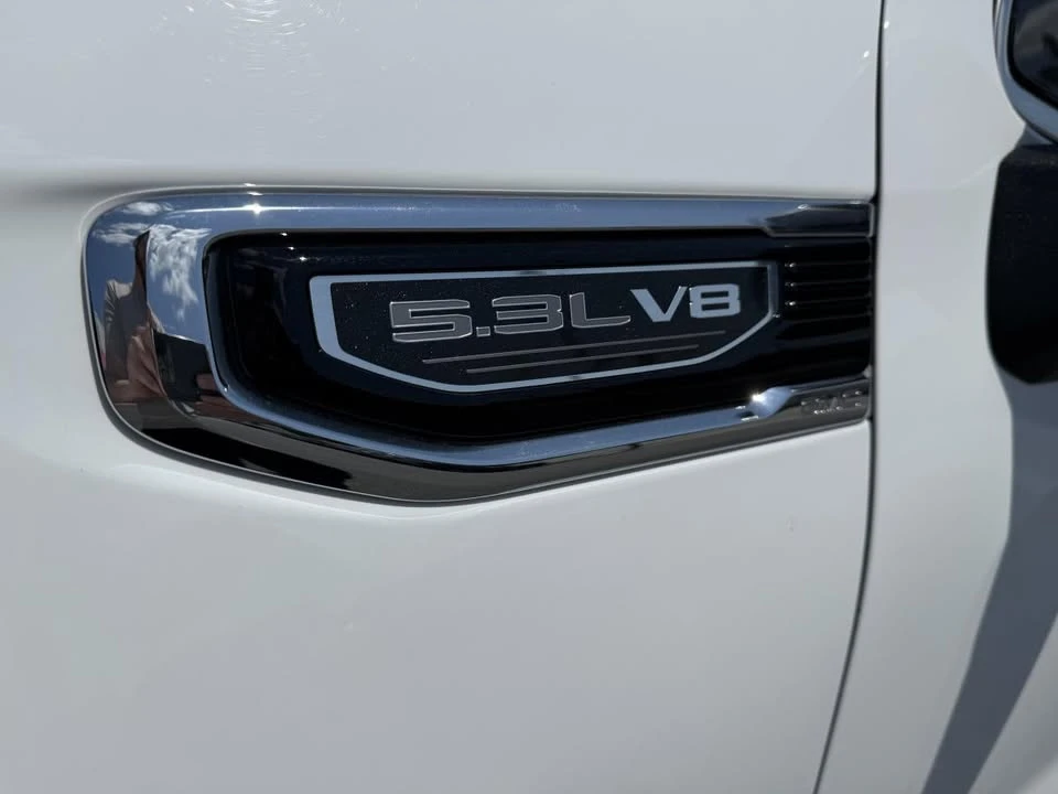 2026 GMC Sierra 5th Gen - Image 3 of 10