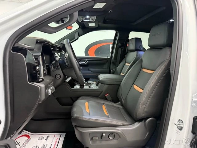 2026 GMC Sierra 5th Gen - Image 11 of 12
