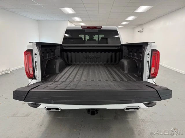 2026 GMC Sierra 5th Gen - Image 8 of 12