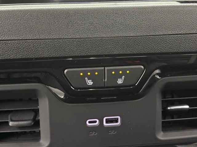 2026 GMC Sierra 5th Gen - Image 6 of 12