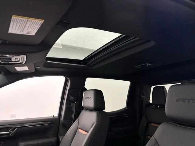 2026 GMC Sierra 5th Gen - Image 7 of 12