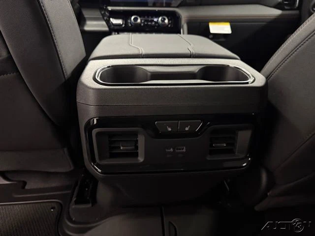 2026 GMC Sierra 5th Gen - Image 16 of 21