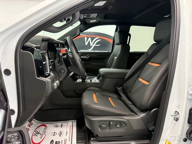 2026 GMC Sierra 5th Gen - Image 11 of 21