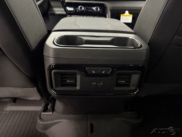 2026 GMC Sierra 5th Gen - Image 17 of 21